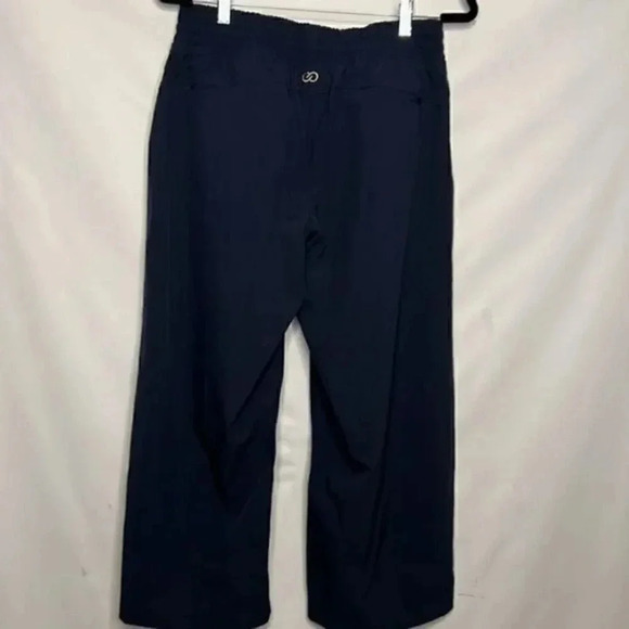 CALIA by Carrie Underwood wide leg relaxed capris size medium - Picture 4 of 6